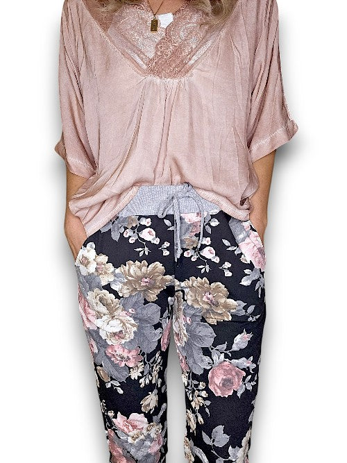 Black Scarlett Rose Joggers