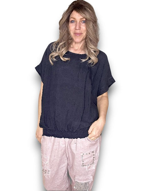 Black Plain River Tee