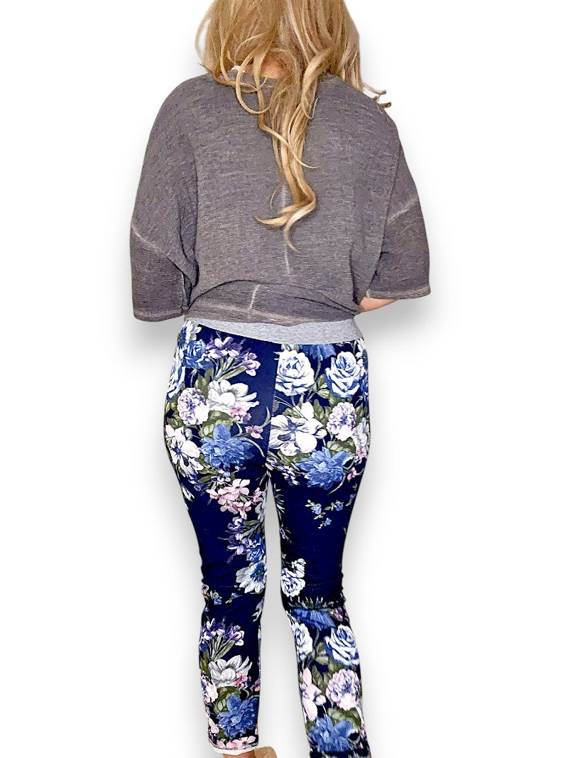 Navy Bouquet Jogger