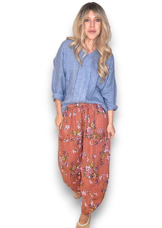 Brick Wild Daisy Barrel Pant