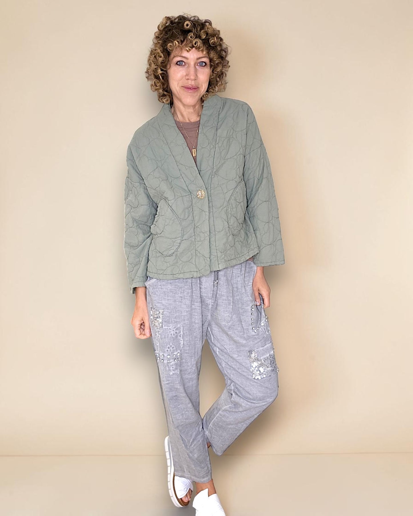 Forest Love Heart Gold Button Quilt Jkt