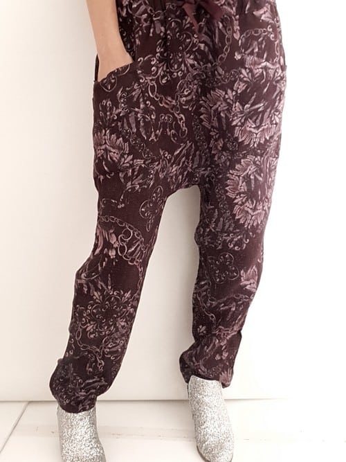 Wine Paisley Peggy Pants