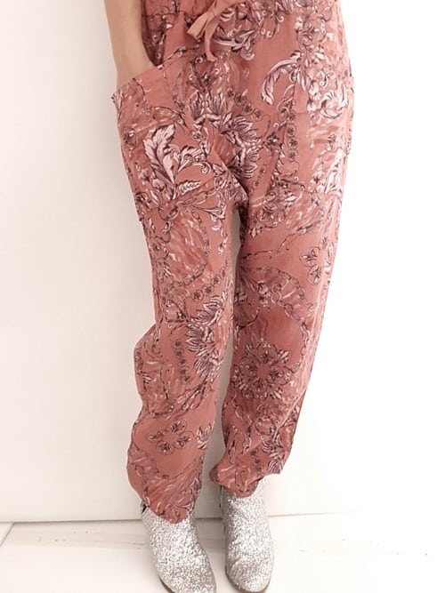 Brick Paisley Peggy Pants