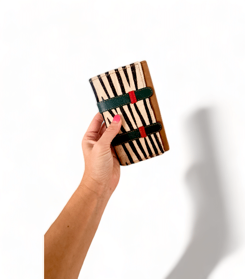 Hey Herbee Double Hug Strap Wallet-AE1605-Wht Zebra