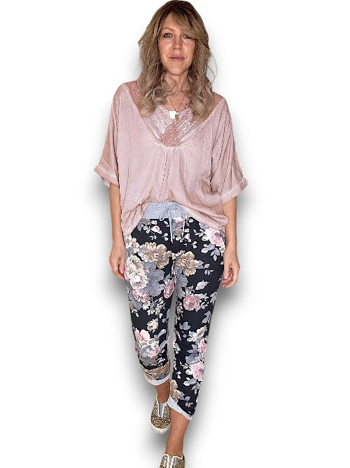 Black Scarlett Rose Joggers
