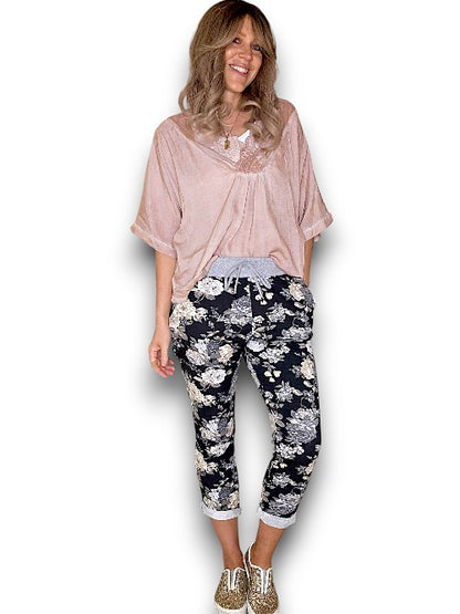 Blk Grey Shades Bouquet Rose Joggers