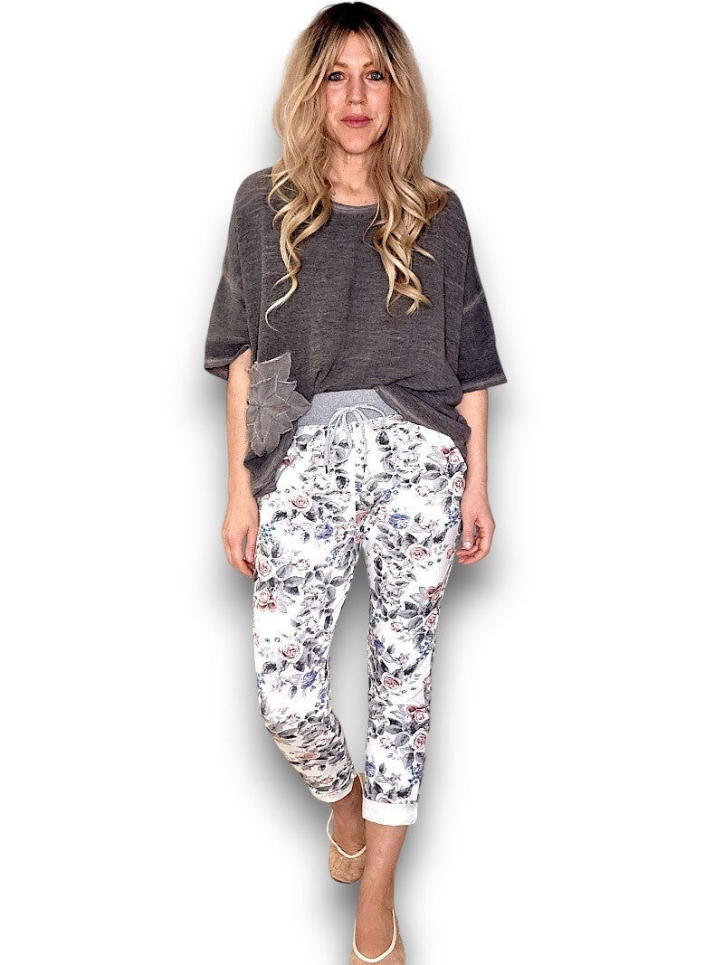 White Rose Bouquet Jogger