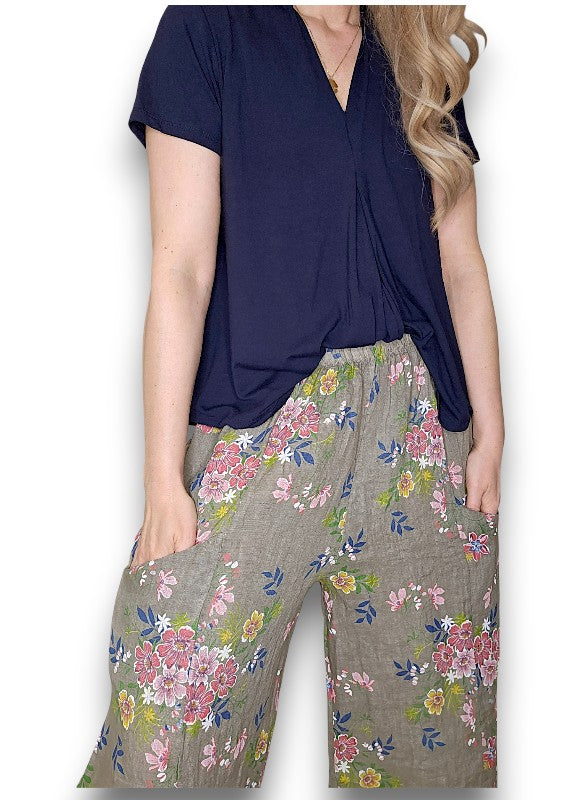 Mocha Wild Daisy Barrel Pant