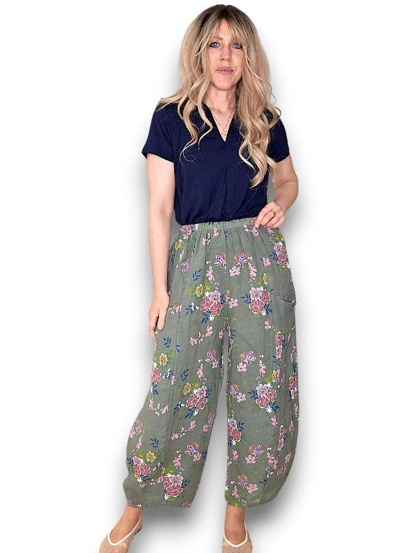Dark Forest Wild Daisy Barrel Pant
