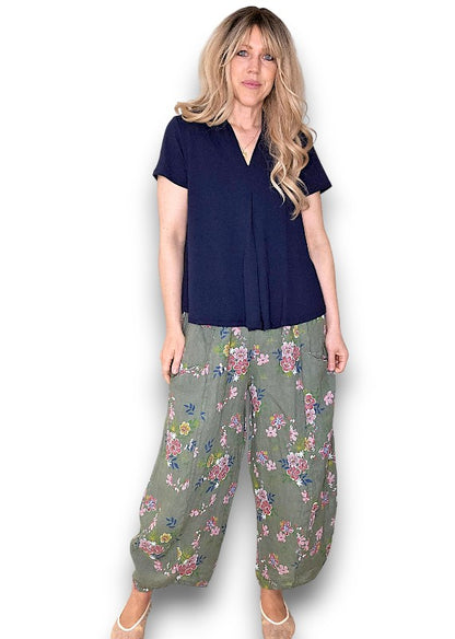 Dark Forest Wild Daisy Barrel Pant