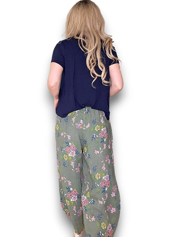 Dark Forest Wild Daisy Barrel Pant