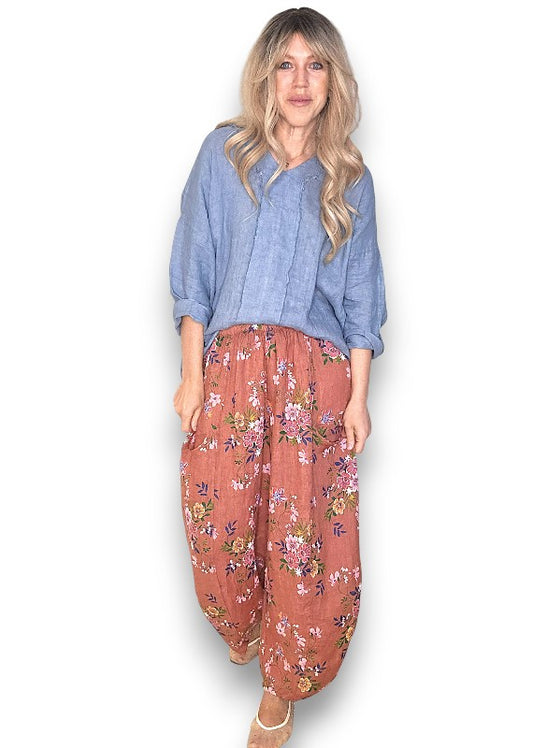 Brick Wild Daisy Barrel Pant