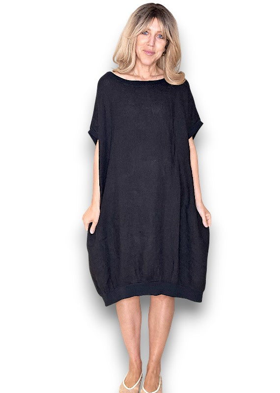 Black Plain Elastic Hem Dress