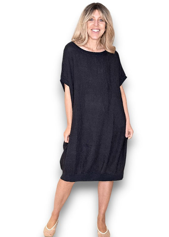 Black Plain Elastic Hem Dress