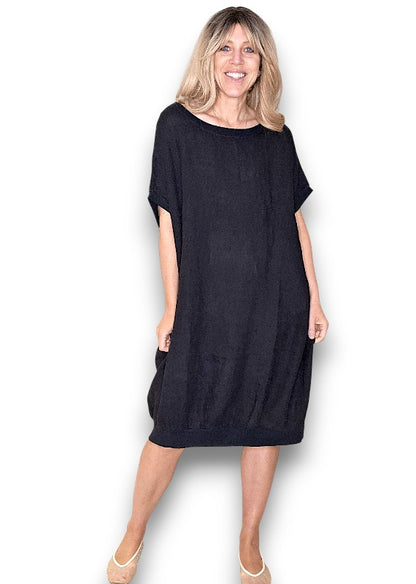 Black Plain Elastic Hem Dress