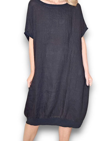 Black Plain Elastic Hem Dress