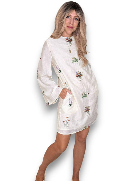 ACKLEJA Ivory Doily Trumpet Dress