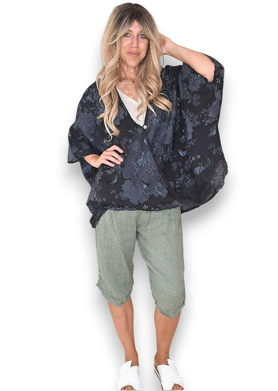 Black Scarlett Rose Hemmingway Wrap