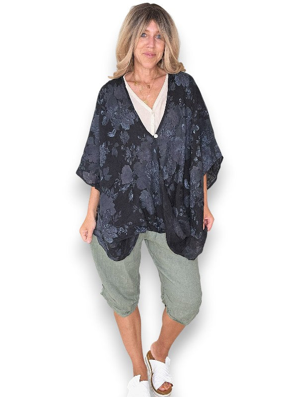 Black Scarlett Rose Hemmingway Wrap