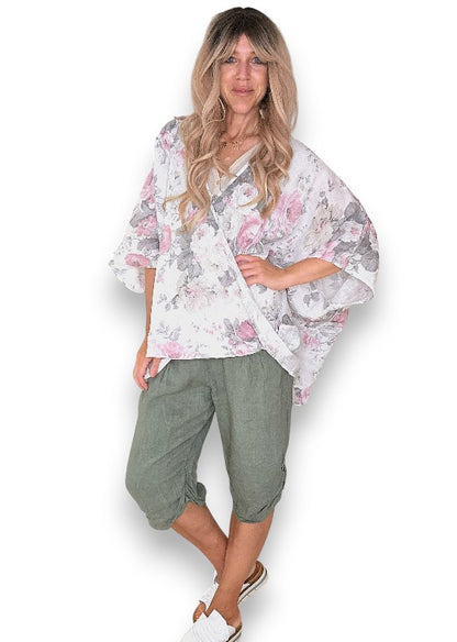 White Scarlett Rose Hemmingway Wrap