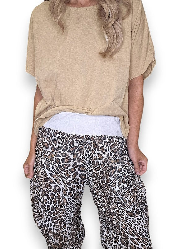Beige Leopard Capri Linen Pant