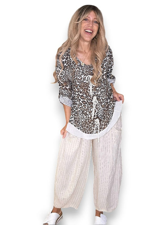 White Leopard Trois Button Top