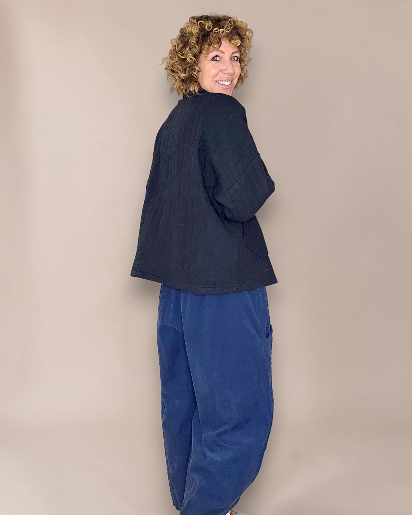 Black Cotton Gauze Kimono-Gold Button