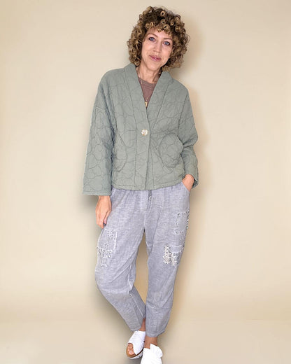 Forest Love Heart Gold Button Quilt Jkt