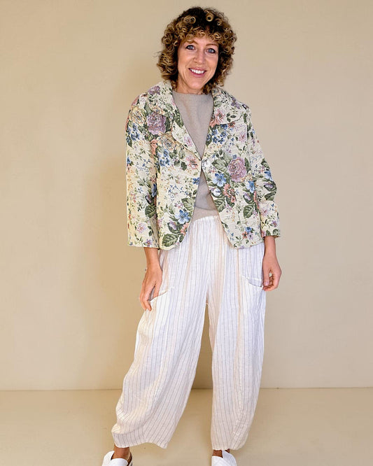 Classic Rose Doily Tapestry Crop Suit Jacket