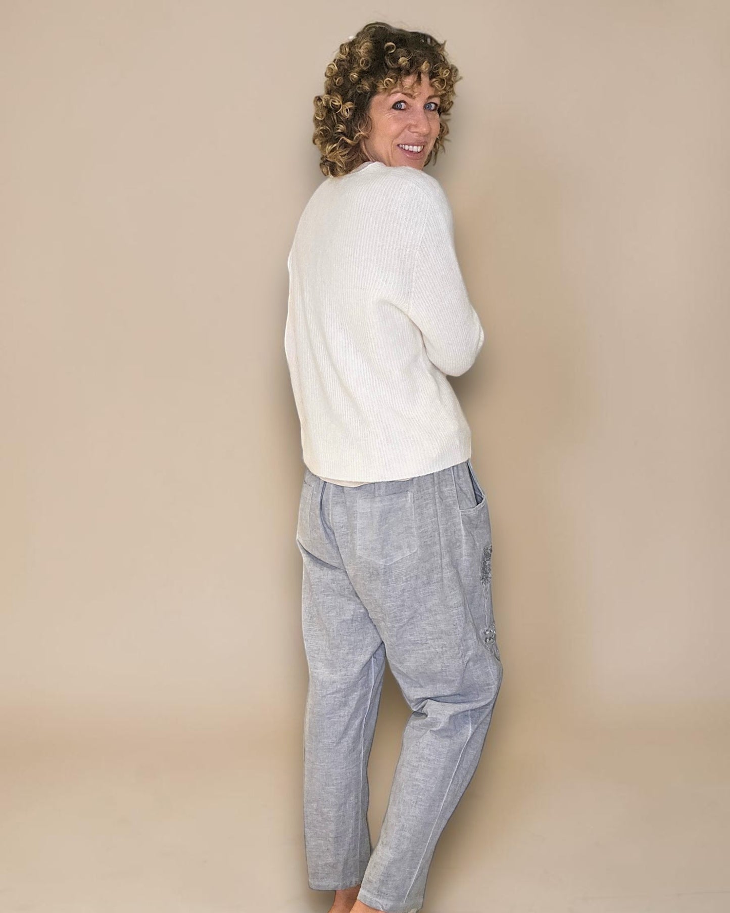 Vanilla Rib V-Neck Best Basics B. Alpaca Blend Sweater