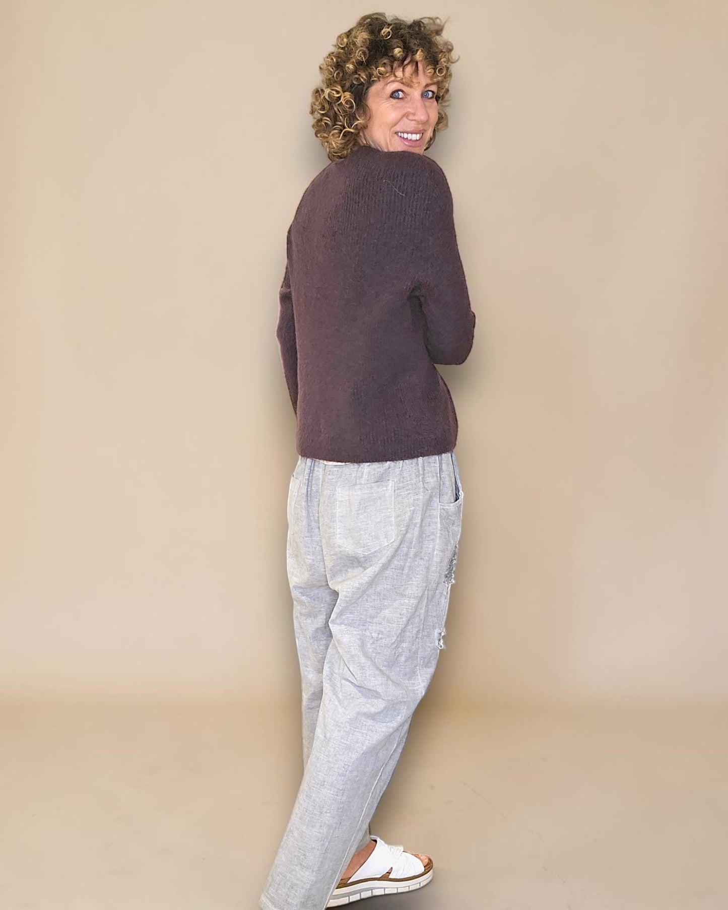 Drk Coffee Rib V-Neck Best Basics B. Alpaca Blend Sweater