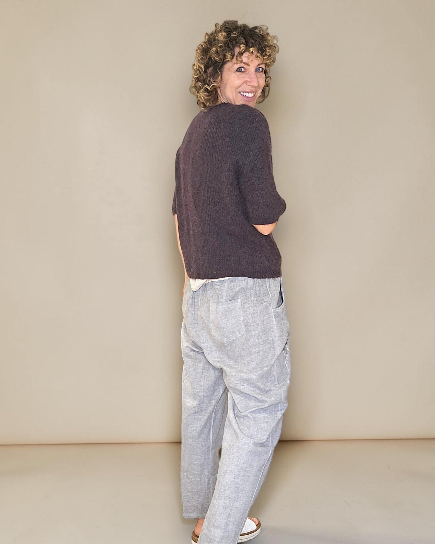 Drk Coffee Short Sl. Rib V-Neck Best Basics B. Alpaca Blend Sweater
