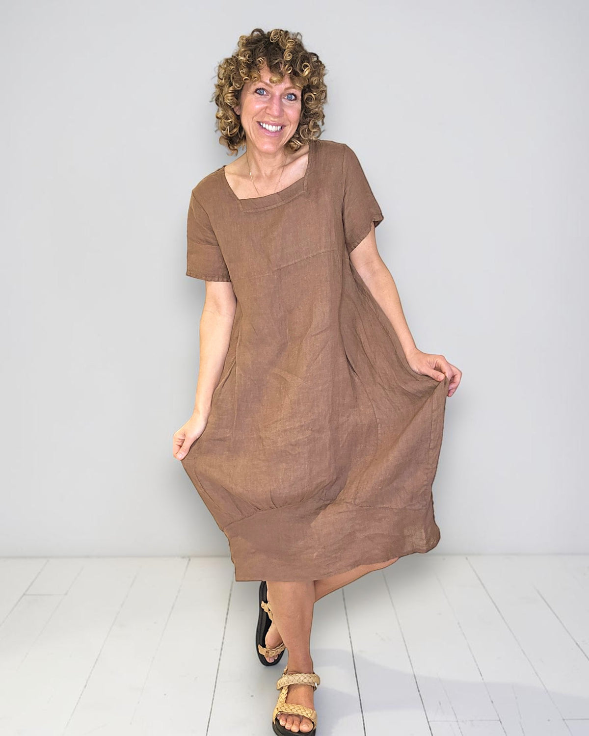 Coffee Mid Sleeve Maxi