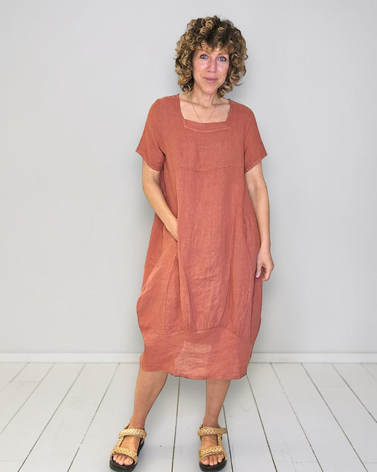 Brick Mid Sleeve Maxi