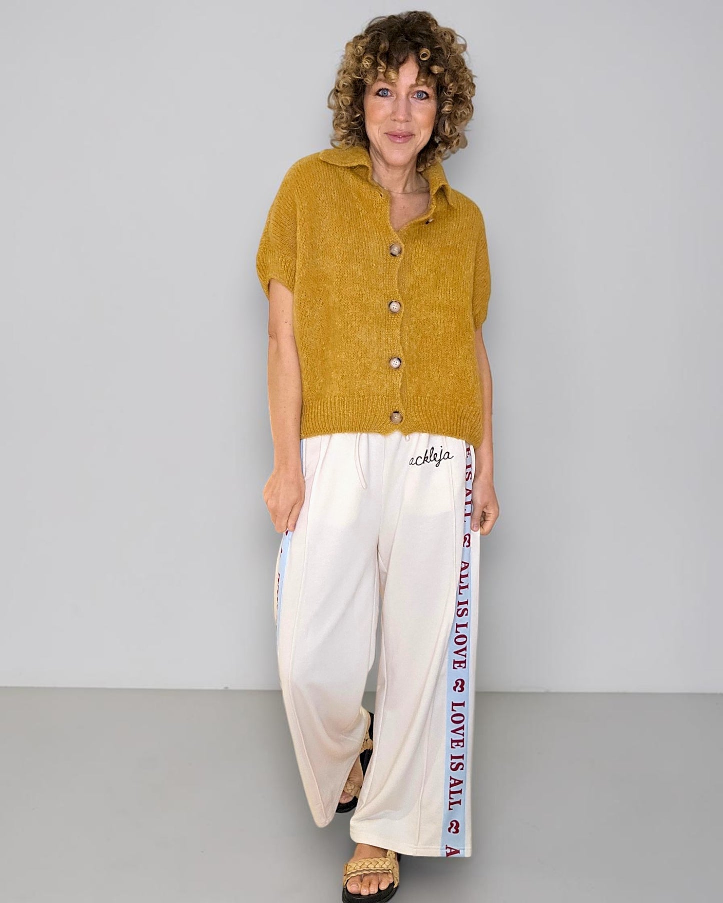 Mustard Collar Mohair Blend Vest