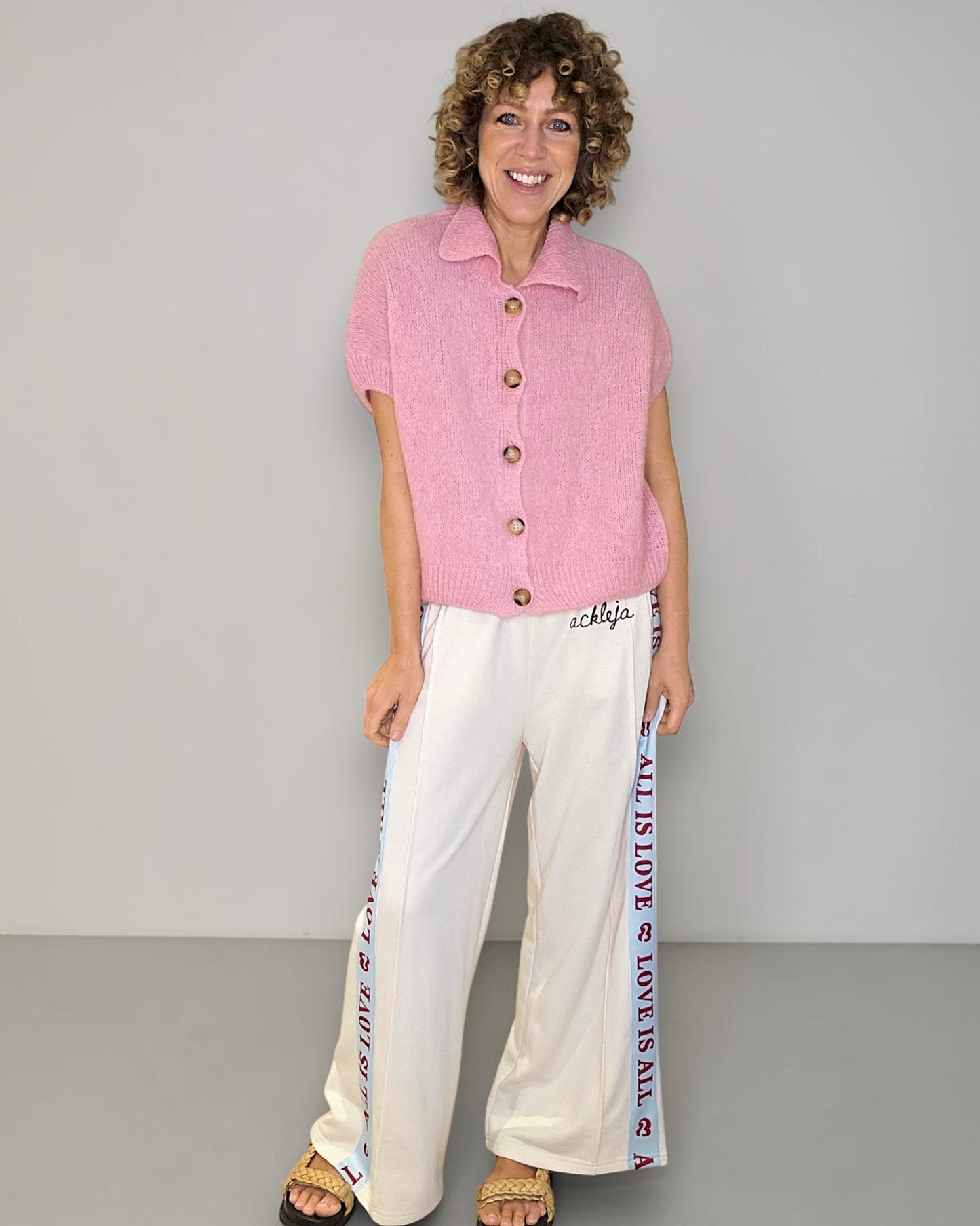 Bubbelgum Collar Mohair Blend Vest