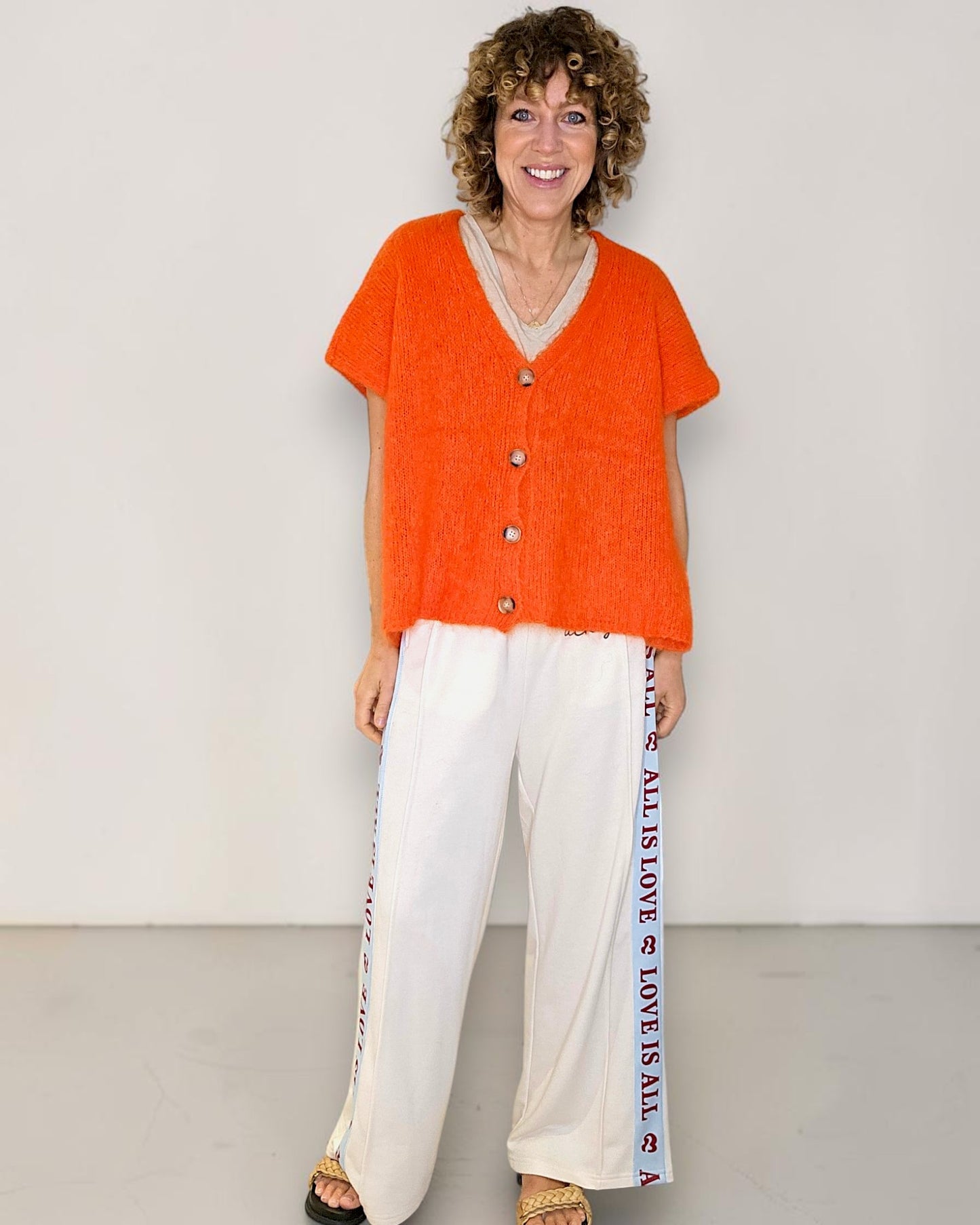 Mandarine Mohair Blend V-Neck Vest