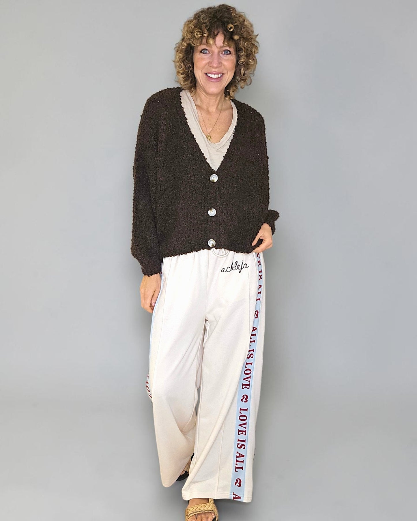 Drk Coffee Chenille Cropped Cardigan