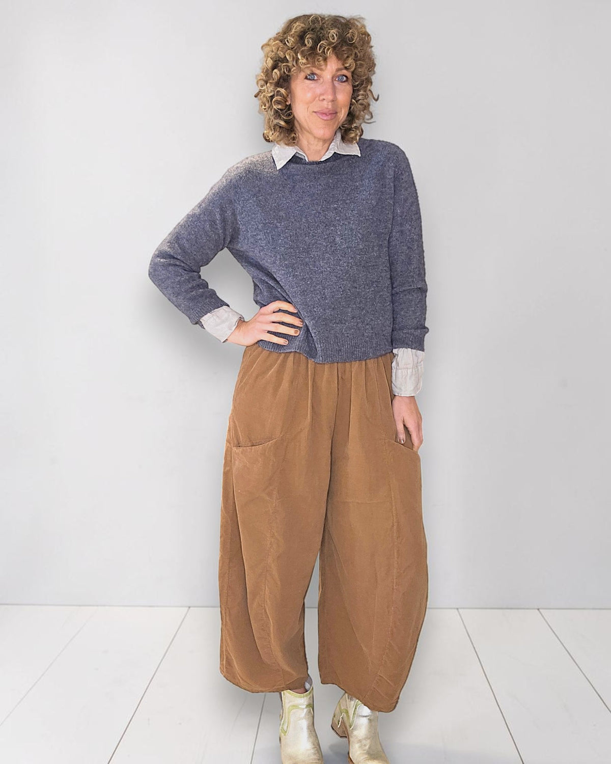 Cinnamon Corduroy Barrel Pants