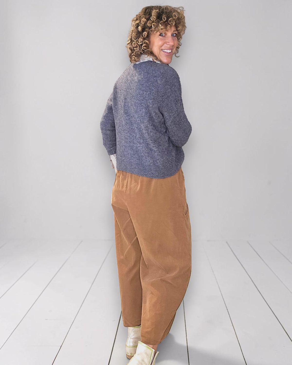 Cinnamon Corduroy Barrel Pants