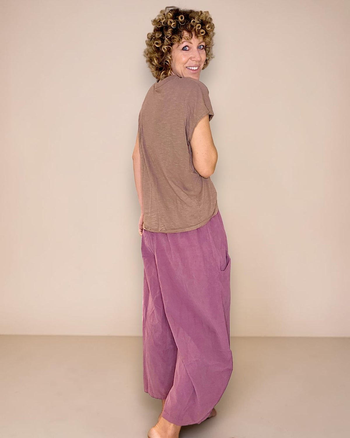 Berry Corduroy Barrel Pants
