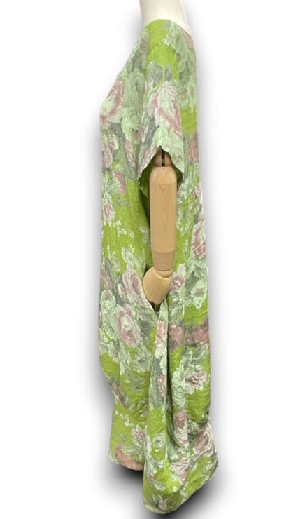 Ivy Green Scarlett Rose Mid Sleeve Maxi Dress